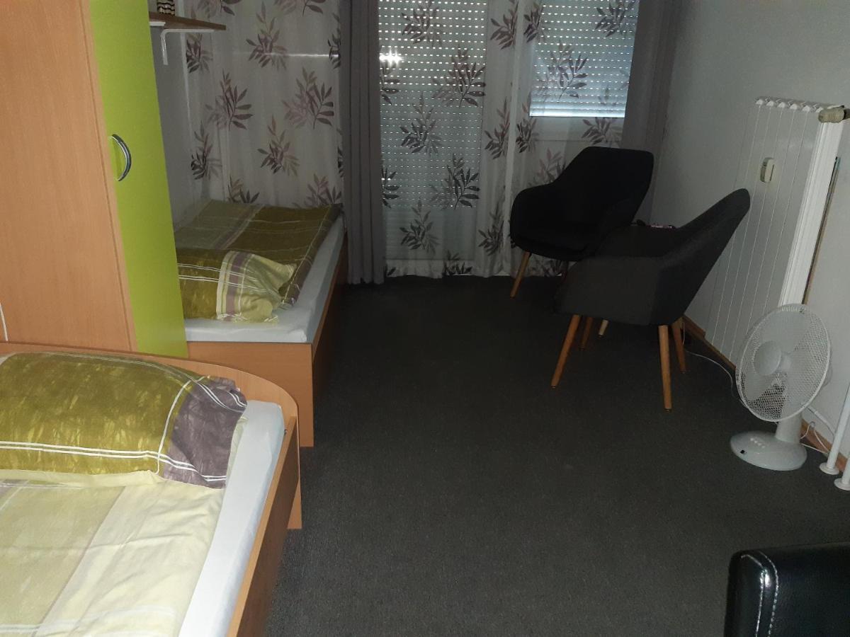 Homestay Rosalia Λιουμπλιάνα Εξωτερικό φωτογραφία